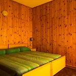 מלון Albergo Centrale Scanno 2*