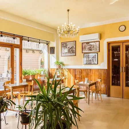 Albergo Centrale Scanno 酒店 斯坎诺