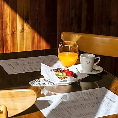 فندق Albergo Centrale Scanno