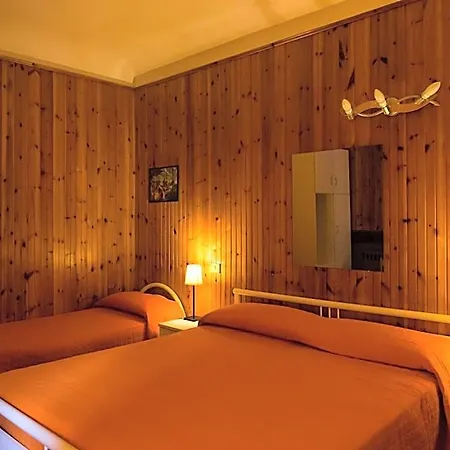 Albergo Centrale Scanno فندق سكانو