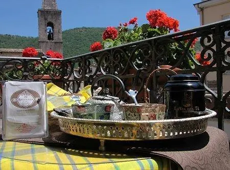 ホテル Albergo Centrale Scanno 2*