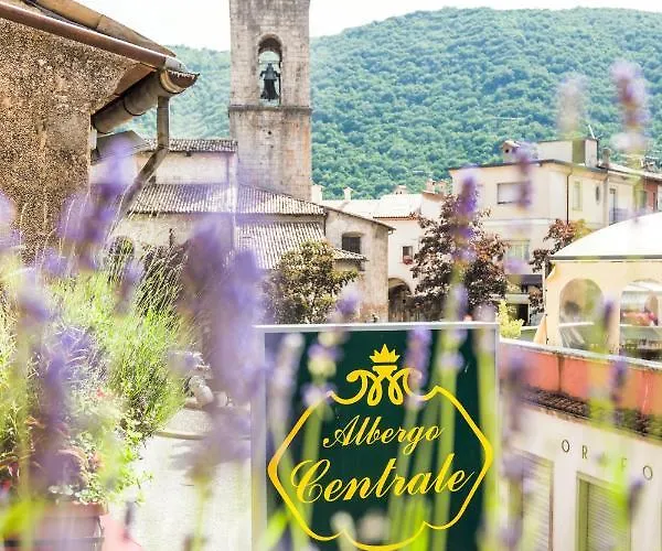 Albergo Centrale Scanno 2*